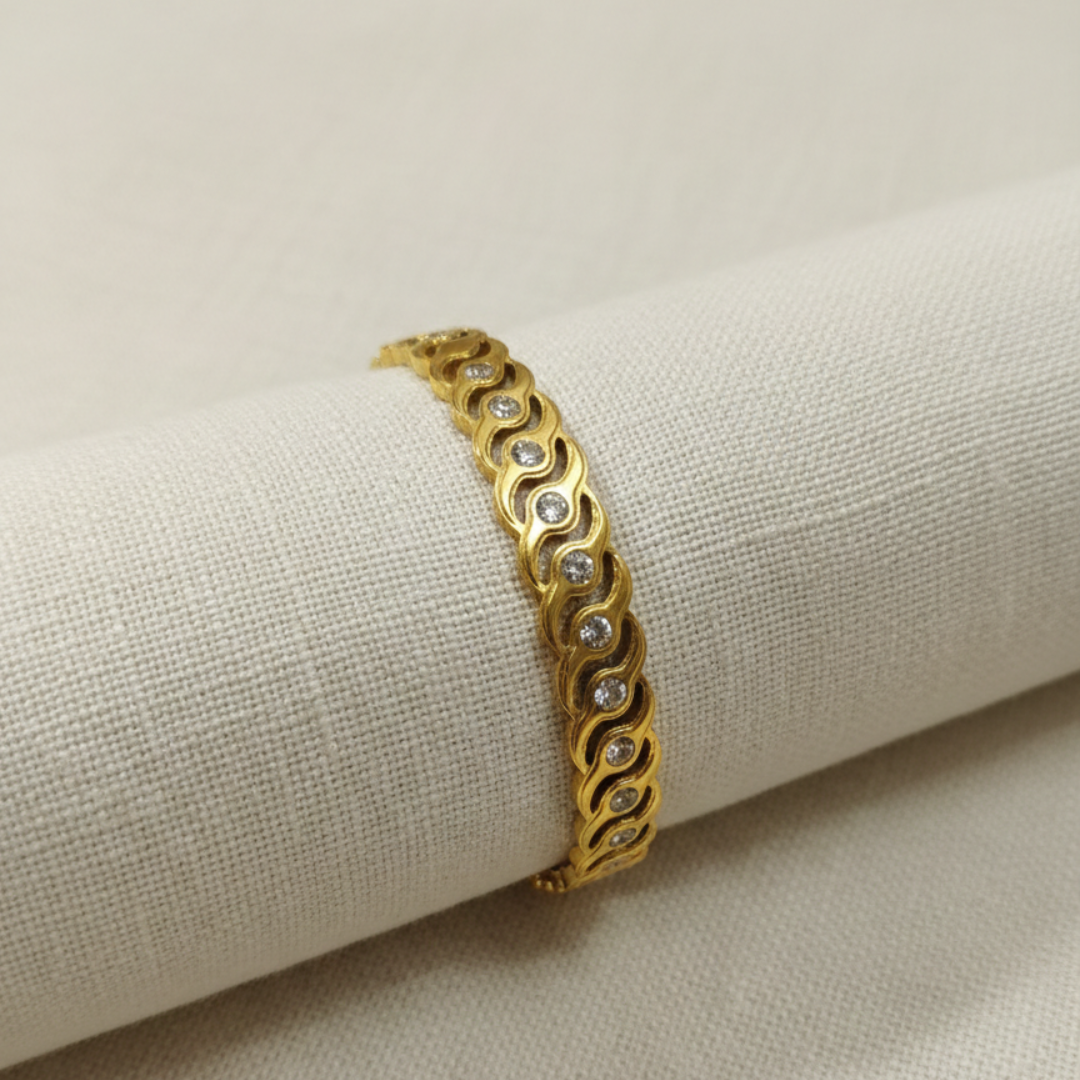 Anti-Tarnish Stainless Steel Charm Bracelet