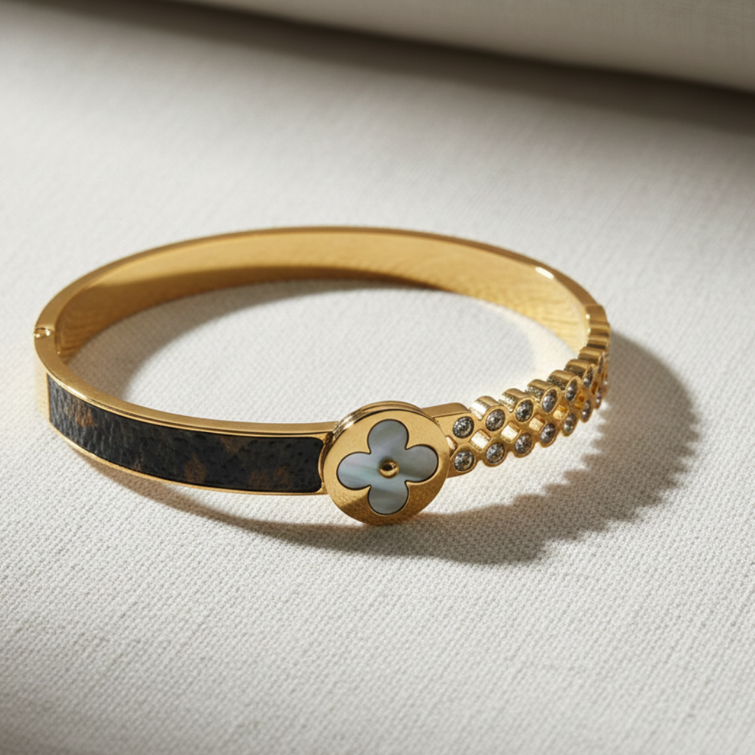 Anti Tarnish Clover Bracelet