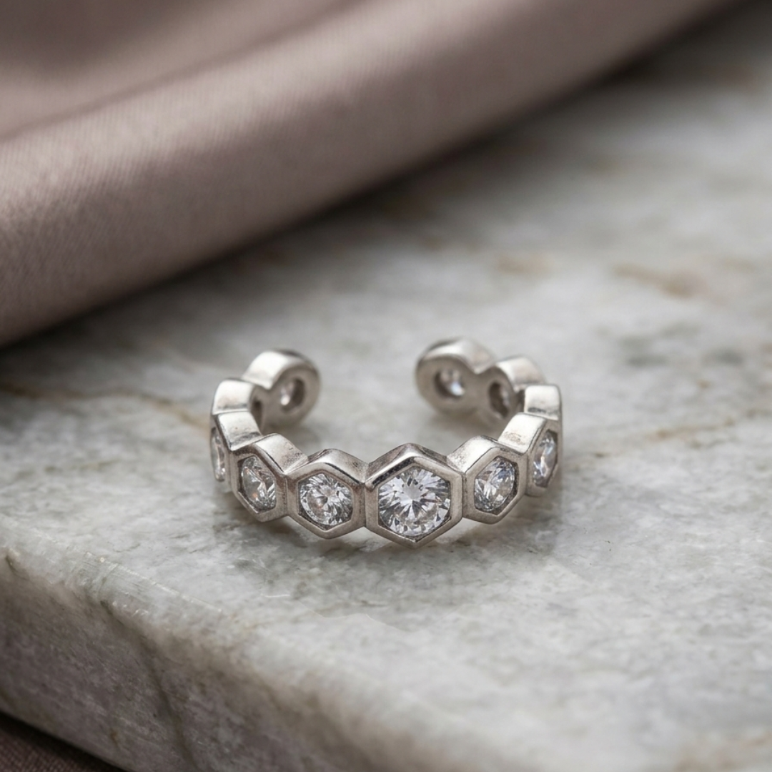 Minimal Silver Crystal Ear Cuff – One Ear