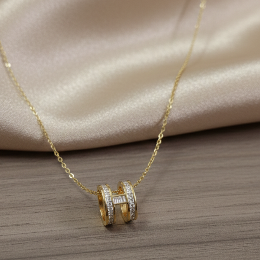 Minimal Gold 3D H Necklace with Zircon Stones
