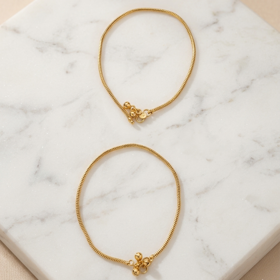 Golden Charm Microplated Anklet