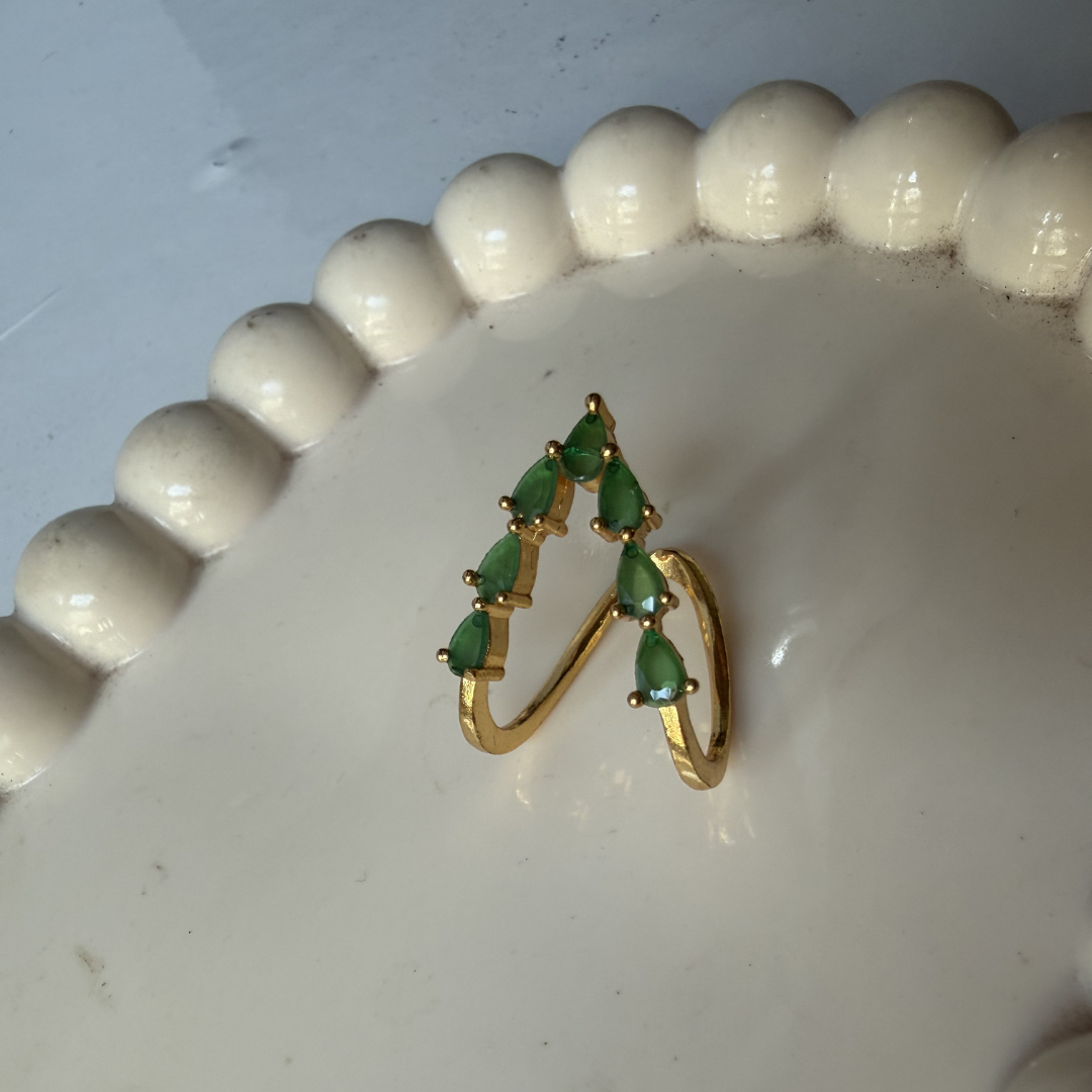 Emerald  Crystal Vangi Ring