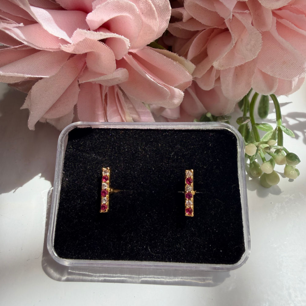 Ruby& white stone Bar Baby Studs