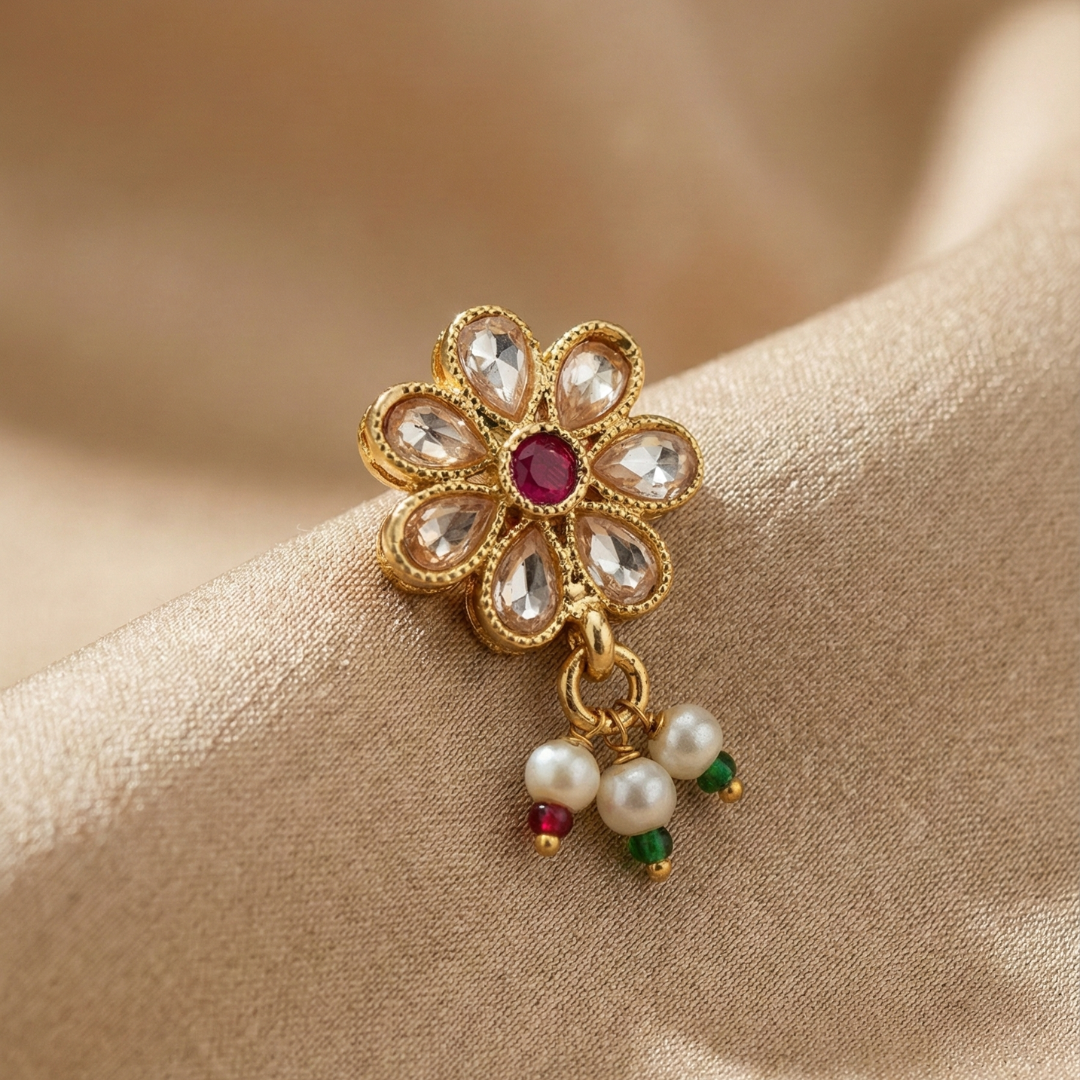 Maharashtrian Kundan Nath Nose Pin with White Kundan Petals