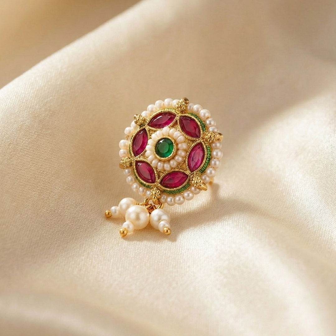 Maharashtrian Floral Kundan Nath Nose Pin