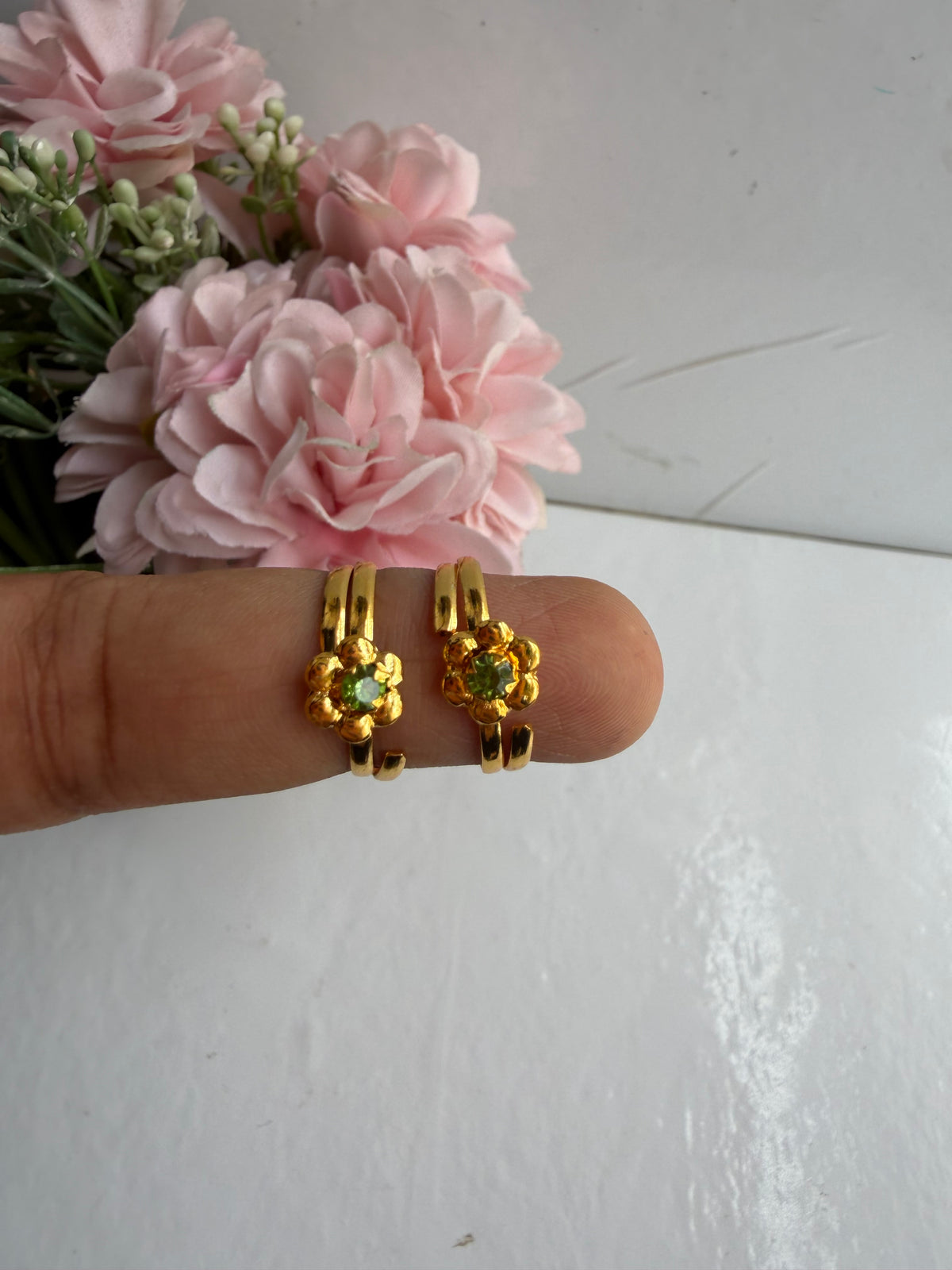 Gold Polished Toe Rings